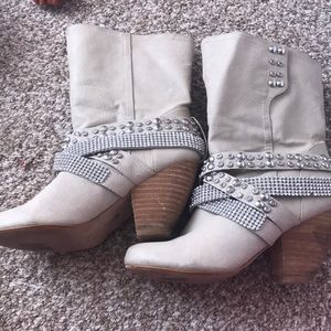 Not rated brand boots